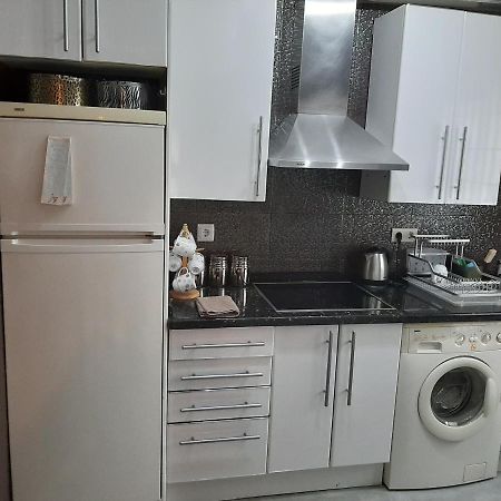 Apartment In Perfect Position Historic Centre Malaga Bagian luar foto