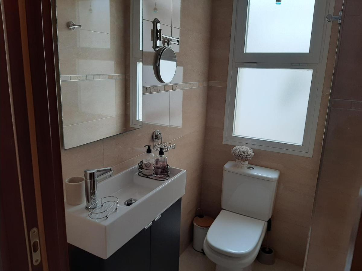 Apartment In Perfect Position Historic Centre Malaga Bagian luar foto