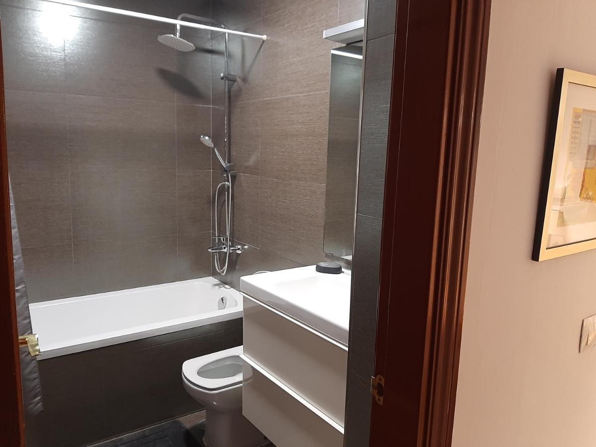 Apartment In Perfect Position Historic Centre Malaga Bagian luar foto